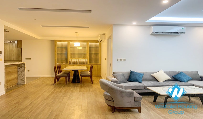 Newly renovated apartment with nice furniture for rent in E urban area ciputra